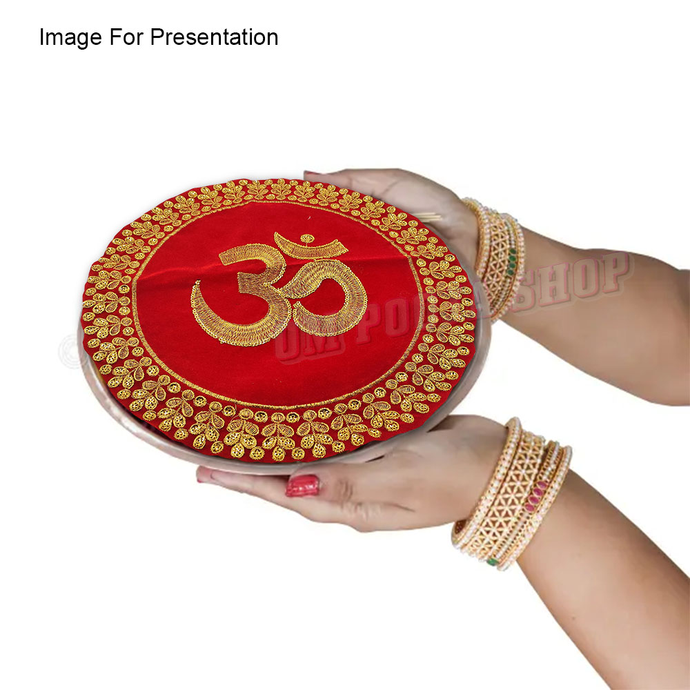 Image of Portrait Of an Traditional Indian Marathi Woman Holding Pooja Thali  Or Plate And Posing On an Isolated White Background-NN385973-Picxy